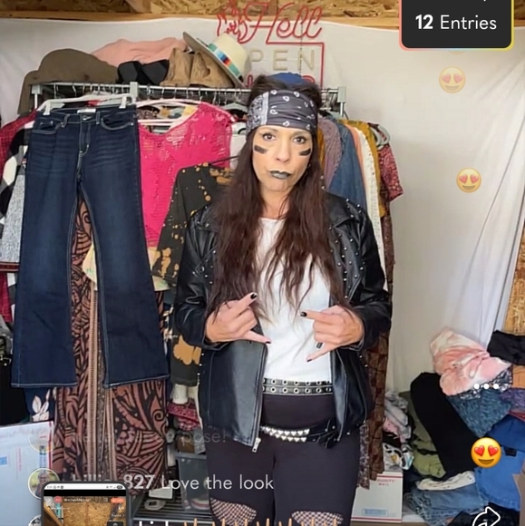 🤘The Motley Cruise 11/1 "Black Tie Affair" 1 YEAR CELEBRATION!!! - Picture 7 of 14